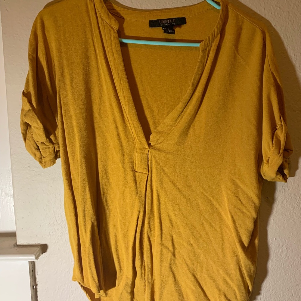 Women’s Forever 21 Mustard Yellow Flowy Top